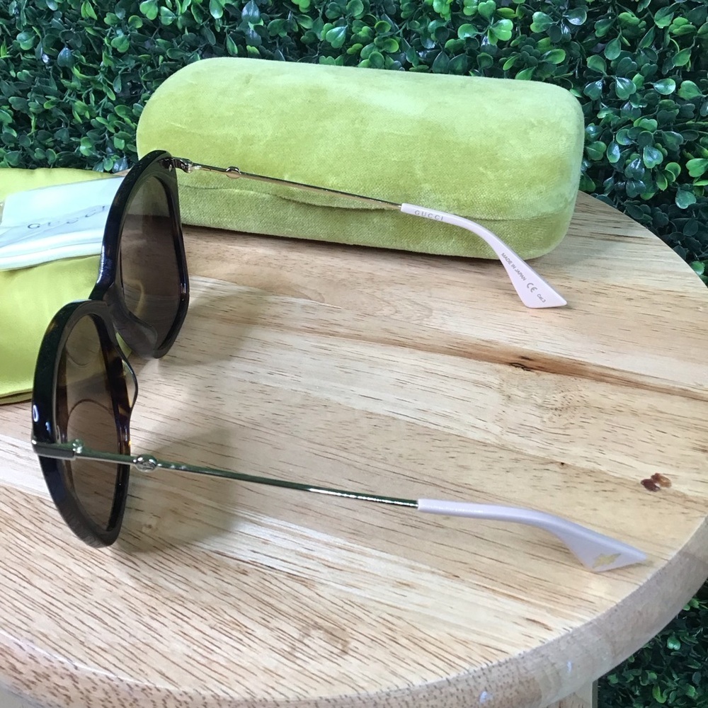 GUCCI Cat Eye Sunglasses new - Picture 8 of 15